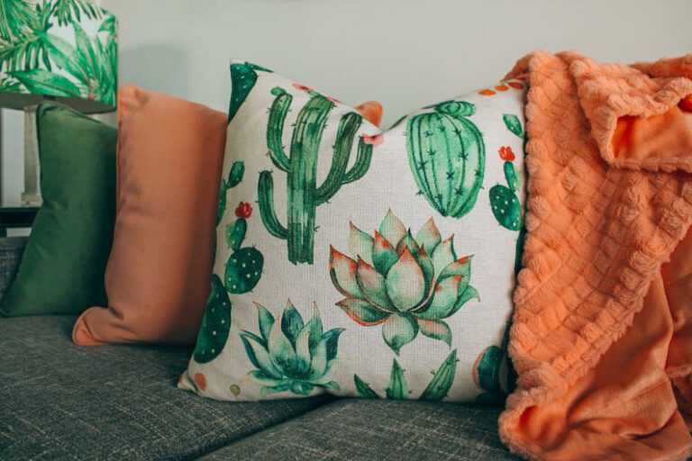 Are Crafting Your Own Throw Pillows Possible?