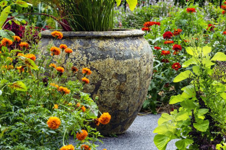 Can Your Create an Outdoor Garden Feature on a Budget?